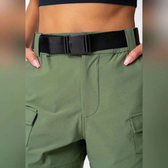 New with Tags Designed in Canada High-Rise Cargo Hiking Shorts by Alder Apparel - Picture 5 of 16